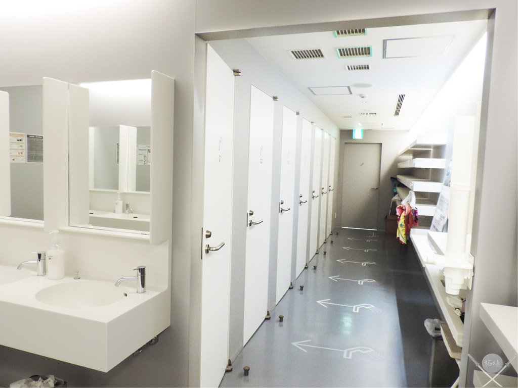 Kyoto_Capsule-Hotel