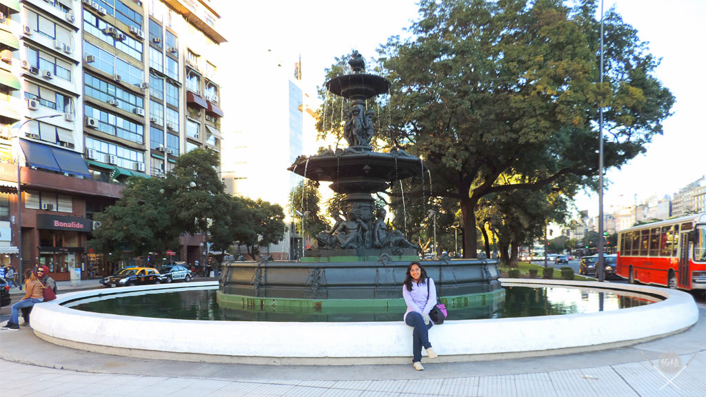 Buenos Aires - 9 de julio - Plaza provincia de santa cruz