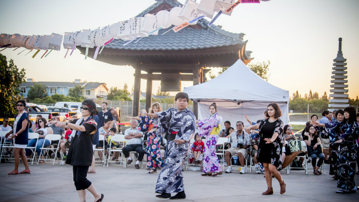 obon-odori_Obon_Cultura-Japonesa_Vida-de-Tsuge_VDT