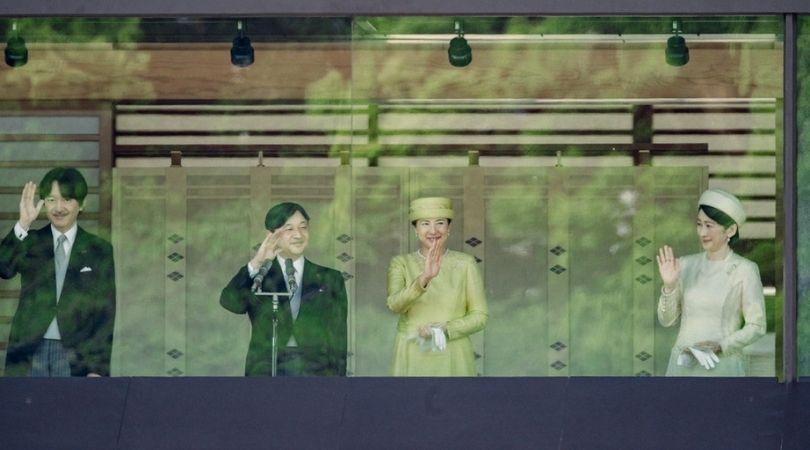 naruhito_reiwa-o-fim-de-uma-era-no-japao_vida-de-tsuge_vdt